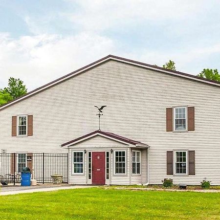 Royal Inn Rockville Bagian luar foto