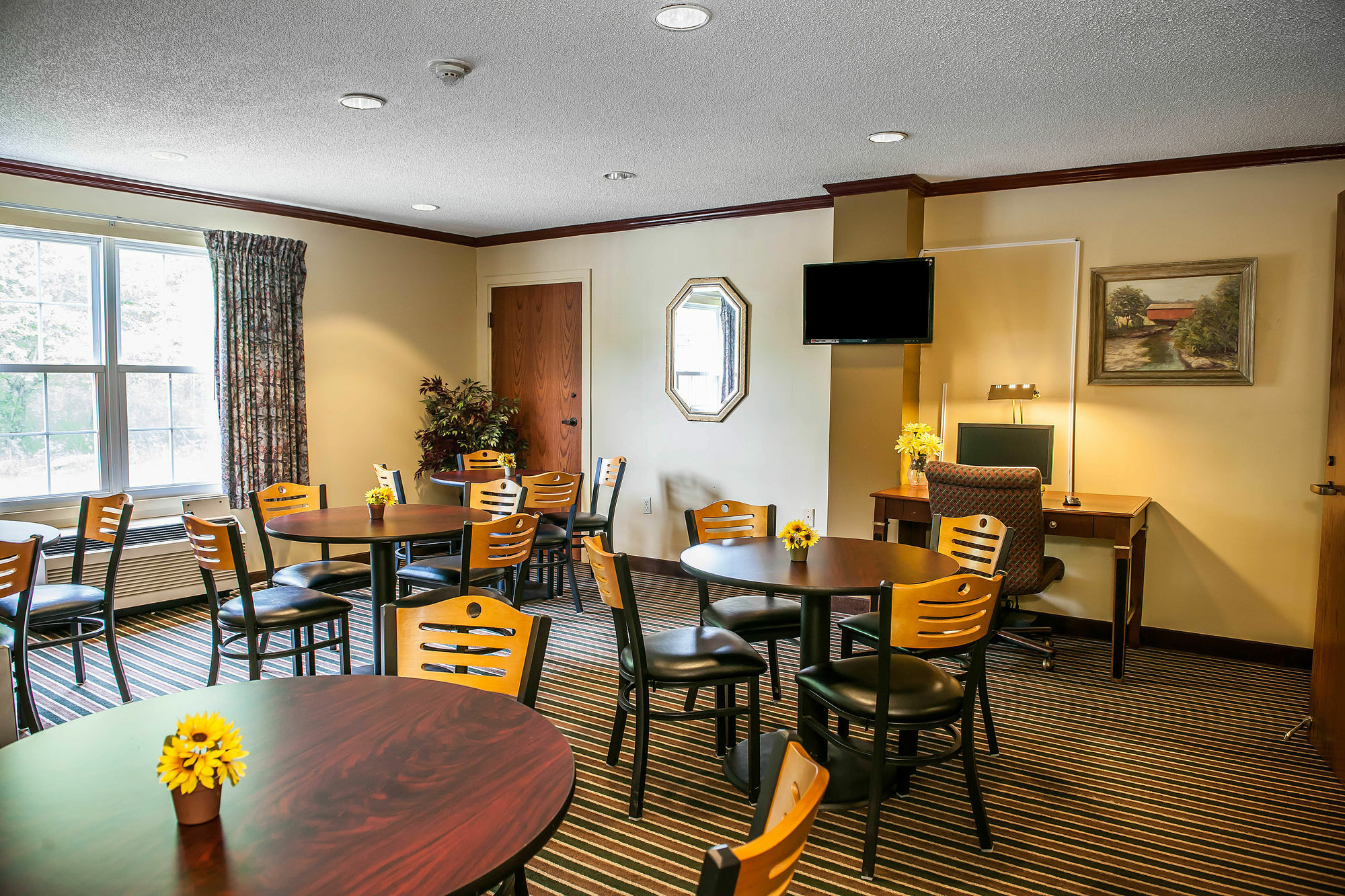 Royal Inn Rockville Bagian luar foto